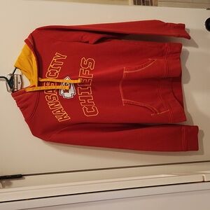 Mens Small Chiefs Hooded Sweatshirt